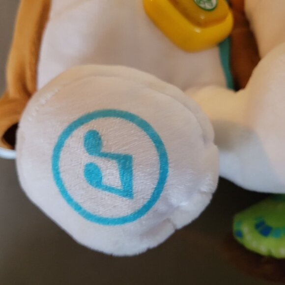 LeapFrog My Pal Scout Interactive Speakb& Learn Plush Toy Dog - Picture 8 of 9